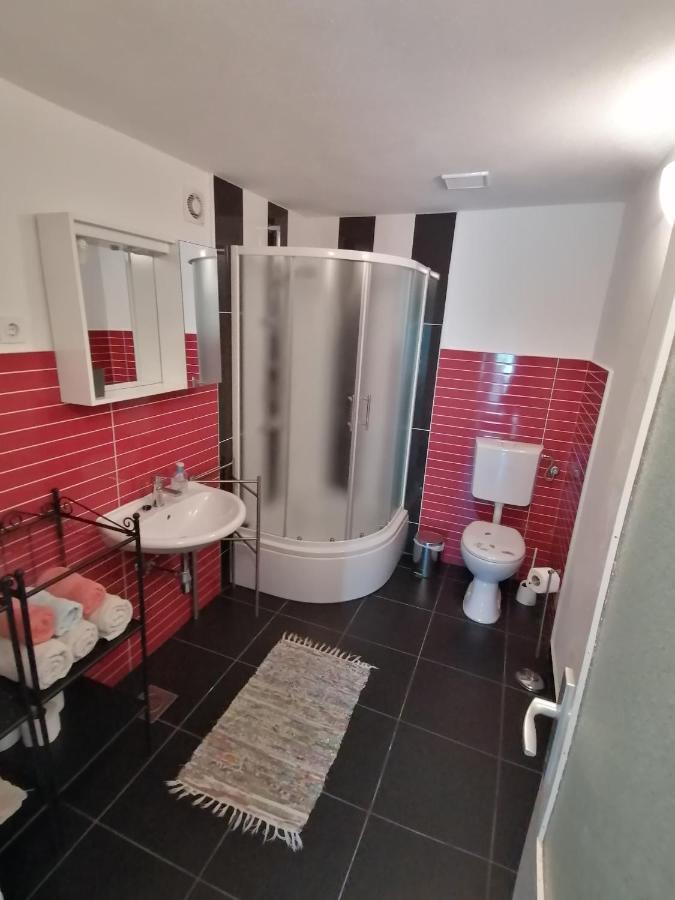Апартаменты Apartman Nora Хвар Экстерьер фото