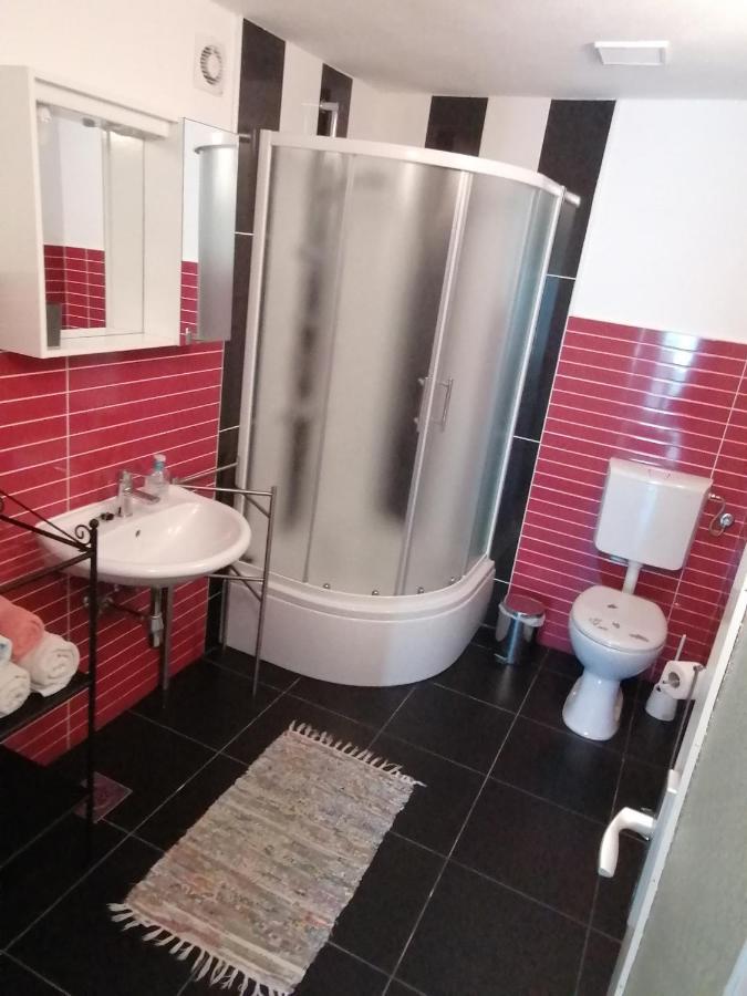 Апартаменты Apartman Nora Хвар Экстерьер фото
