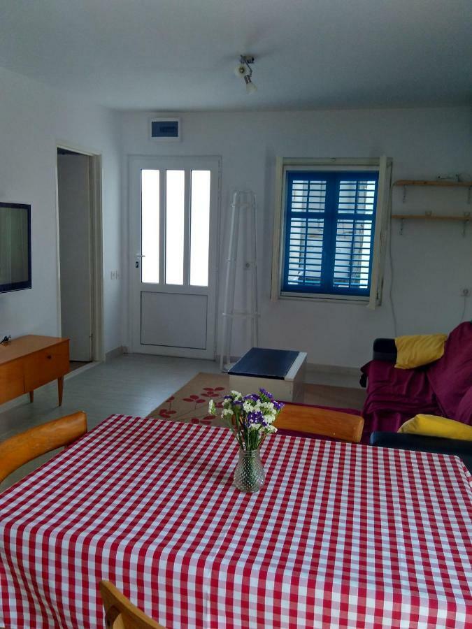 Апартаменты Apartman Nora Хвар Экстерьер фото